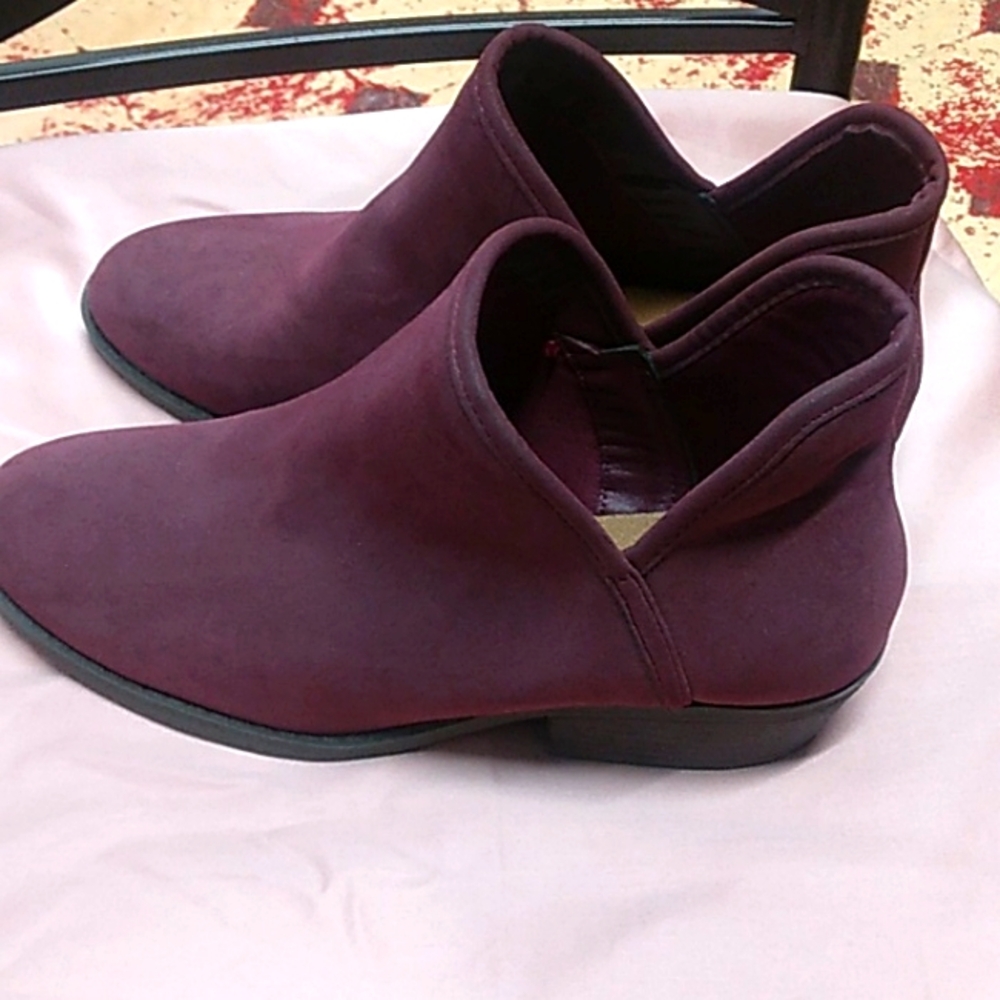 SERRA SHOES